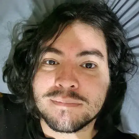 Headshot of Maxi Ferreira